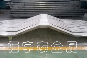 華南鈑金加工折彎廠家-【恒宇泰】專注折彎加工15年老廠，為您科普