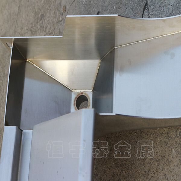 焊接加工 分享焊接加工時(shí)相關(guān)的焊接規(guī)范
