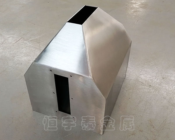 鈑金加工排料影響質量 如何消除鈑金加工排料影響質量的因素