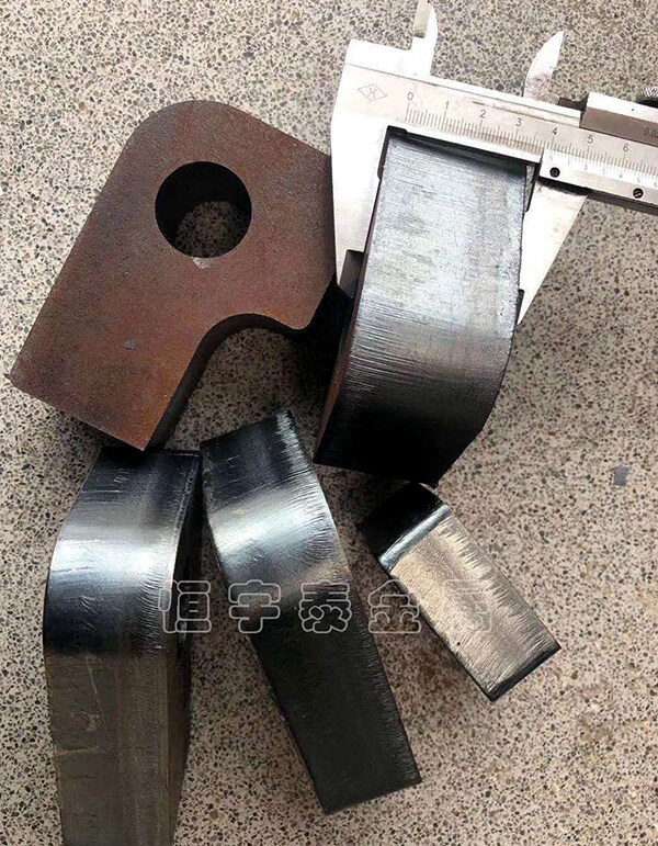 激光進(jìn)行金屬切割加工時(shí)需要注意哪些關(guān)鍵因素